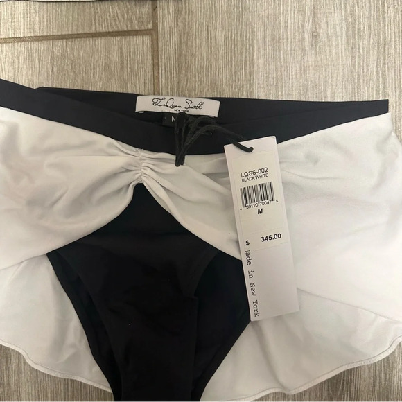 NEW LaQuan Smith Two-Tone Two-Piece Swimsuit Medium - Picture 3 of 4